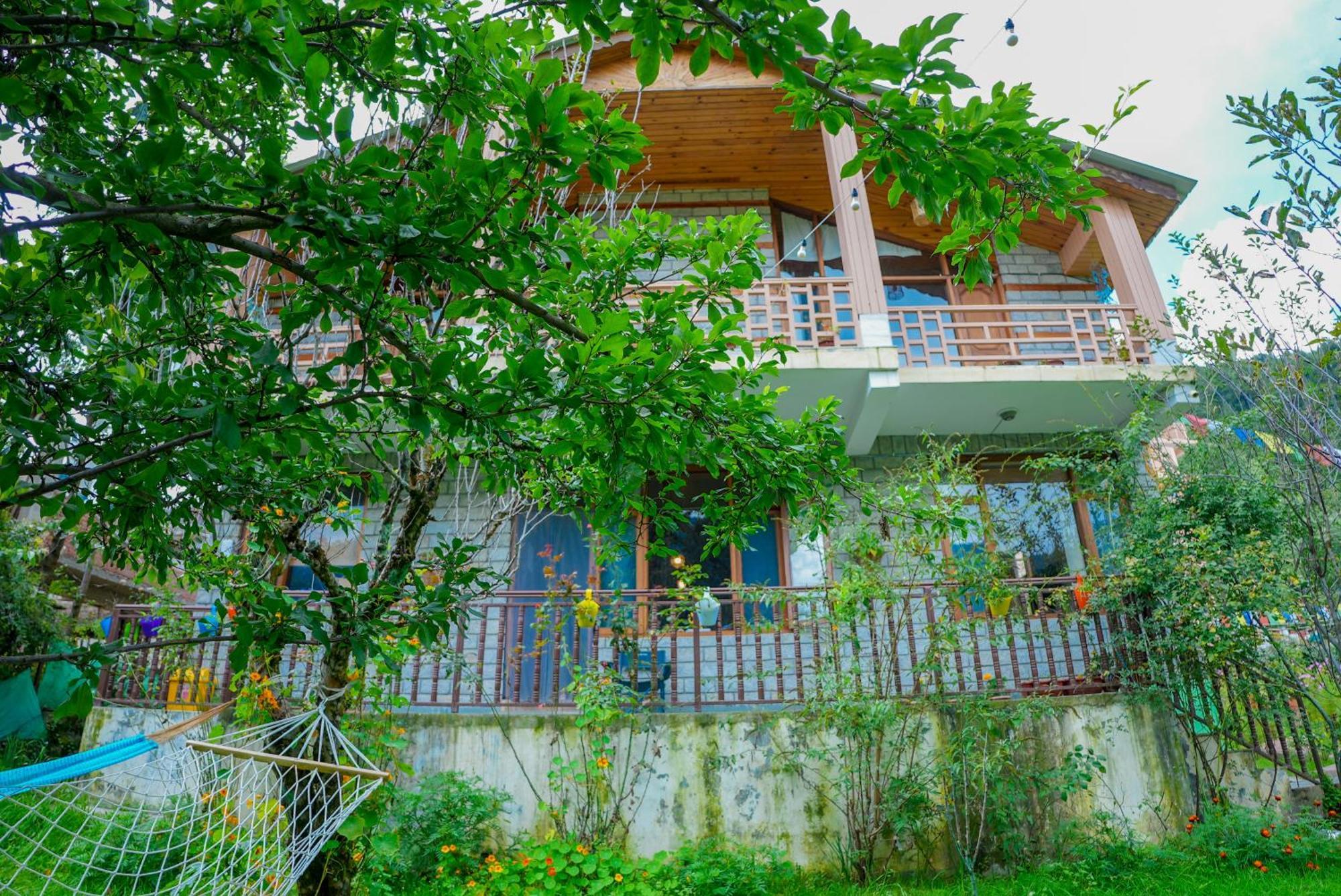 The Manu Emerald # Farmhouse # Top Selling Cottage In Manali # Peaceful Heritage Cozy Stay # Lawn With Bonfire # Most Awarded Esterno foto