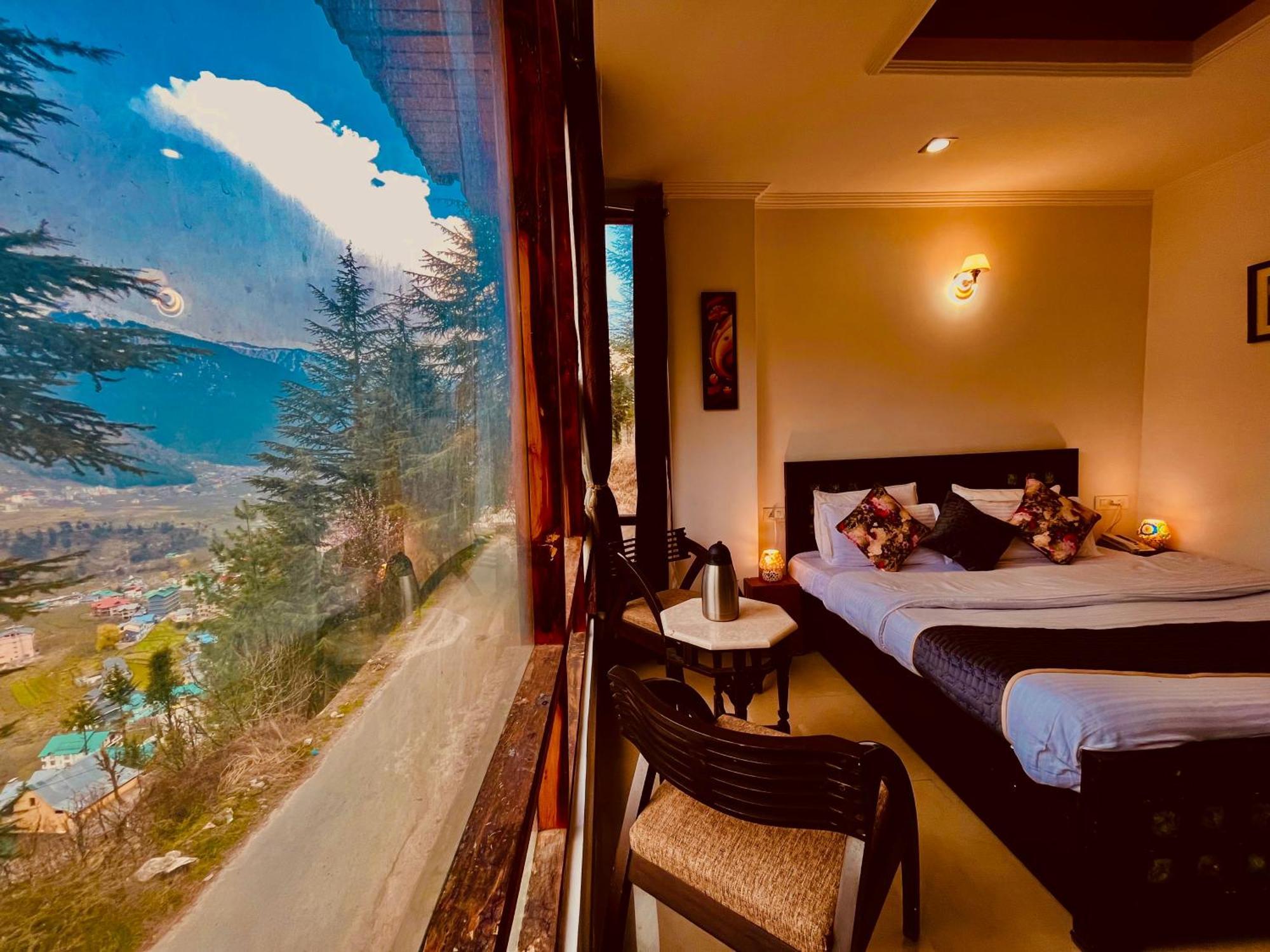 The Manu Emerald # Farmhouse # Top Selling Cottage In Manali # Peaceful Heritage Cozy Stay # Lawn With Bonfire # Most Awarded Esterno foto