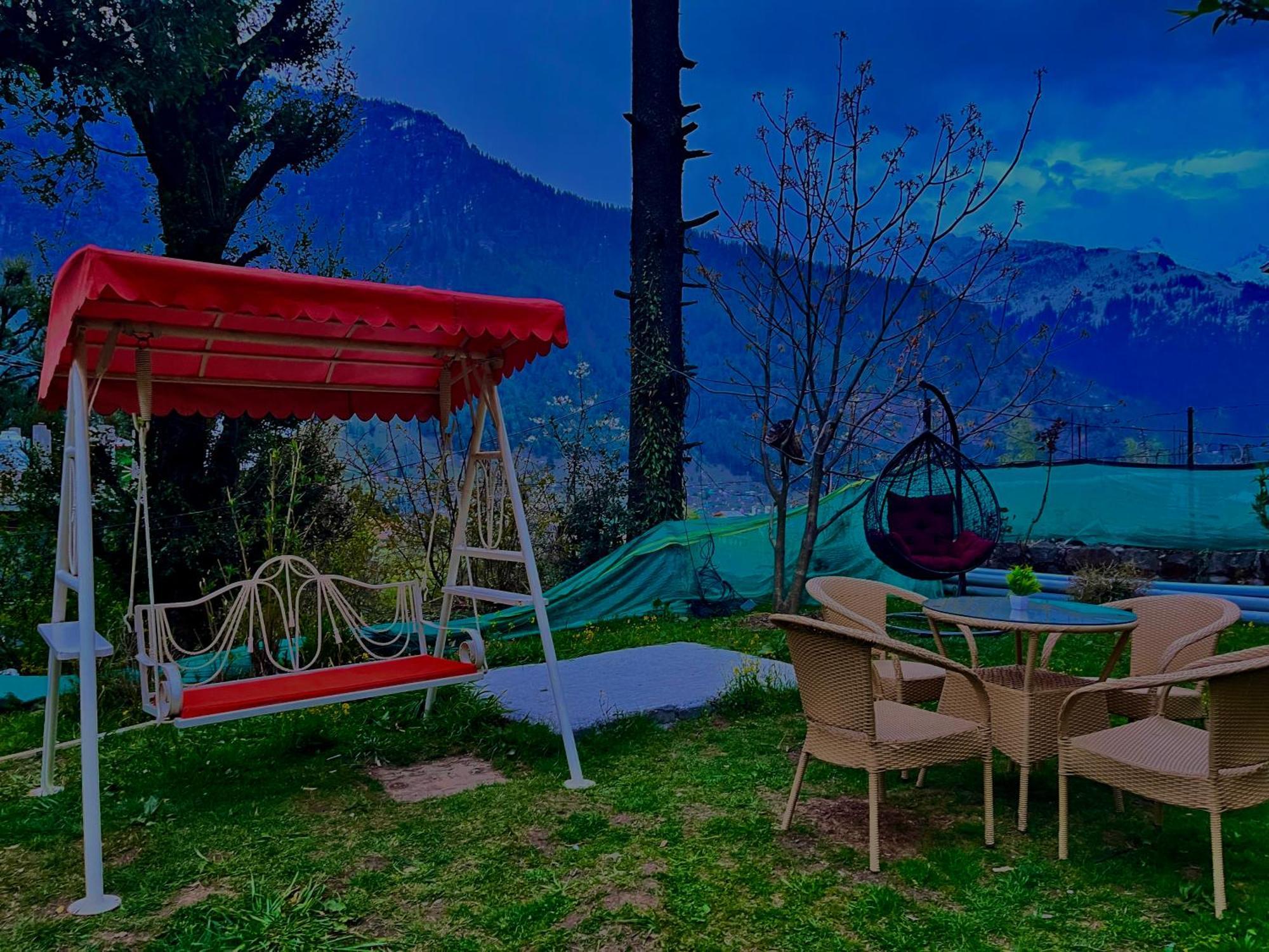 The Manu Emerald # Farmhouse # Top Selling Cottage In Manali # Peaceful Heritage Cozy Stay # Lawn With Bonfire # Most Awarded Esterno foto
