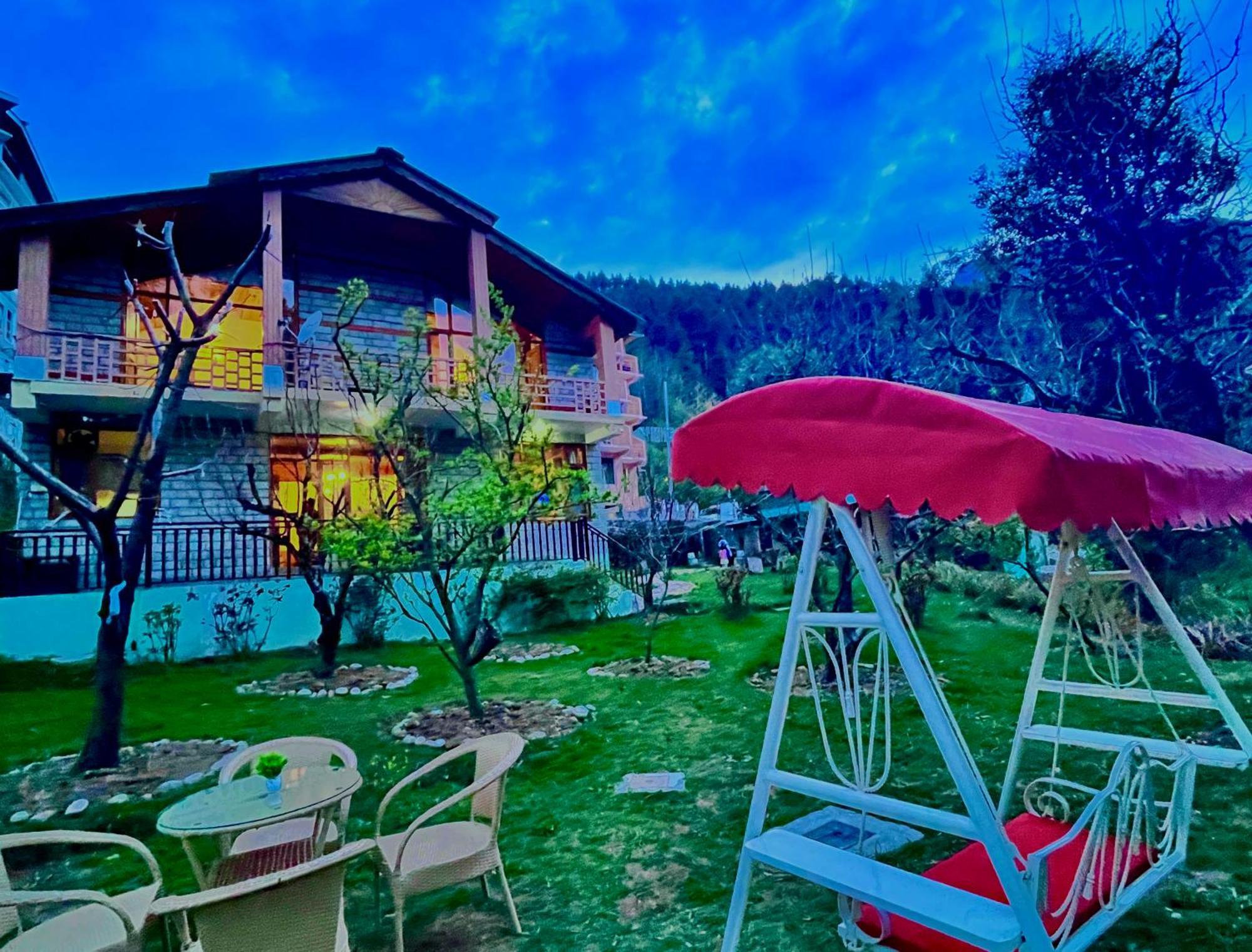 The Manu Emerald # Farmhouse # Top Selling Cottage In Manali # Peaceful Heritage Cozy Stay # Lawn With Bonfire # Most Awarded Esterno foto