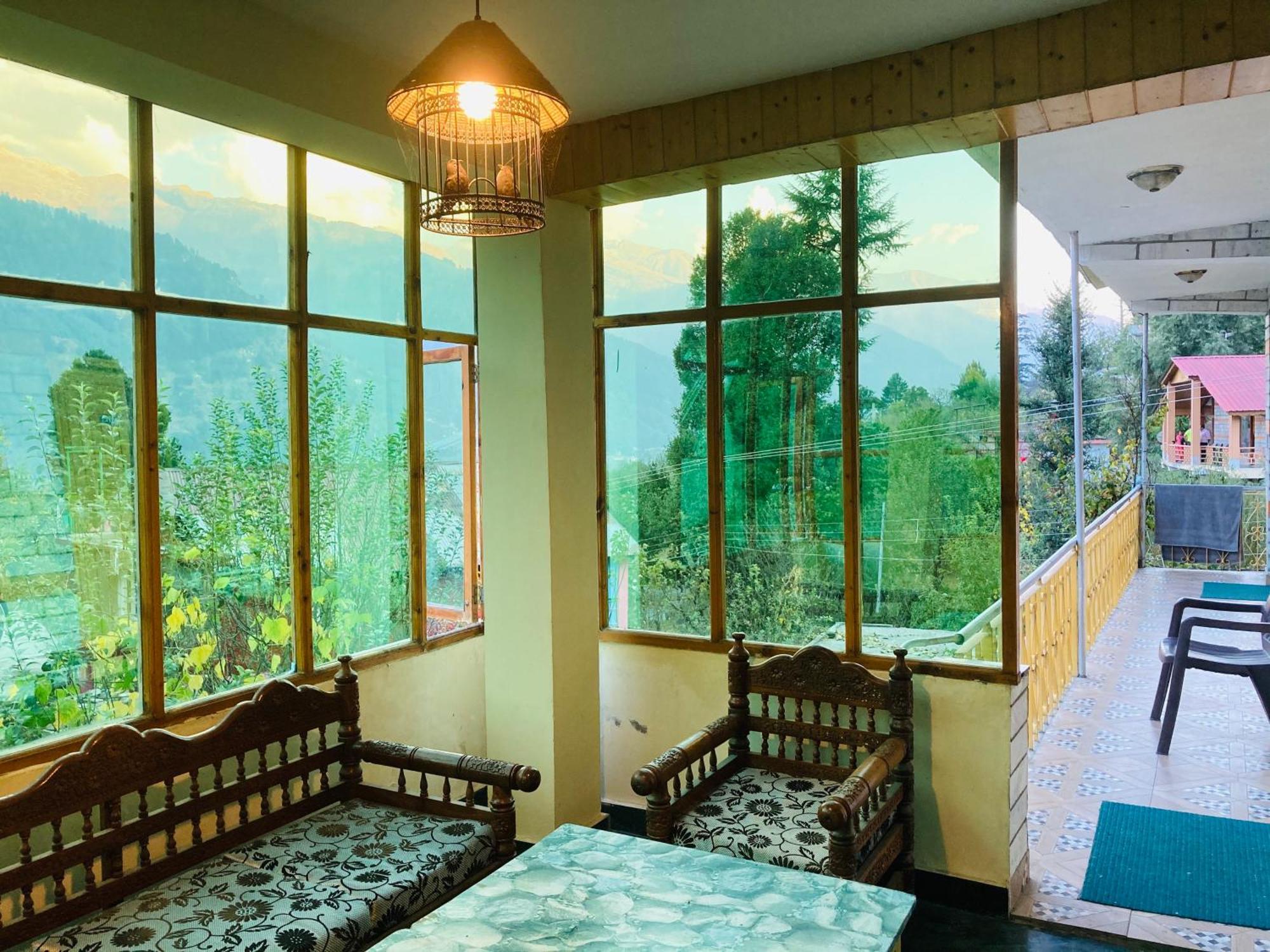 The Manu Emerald # Farmhouse # Top Selling Cottage In Manali # Peaceful Heritage Cozy Stay # Lawn With Bonfire # Most Awarded Esterno foto
