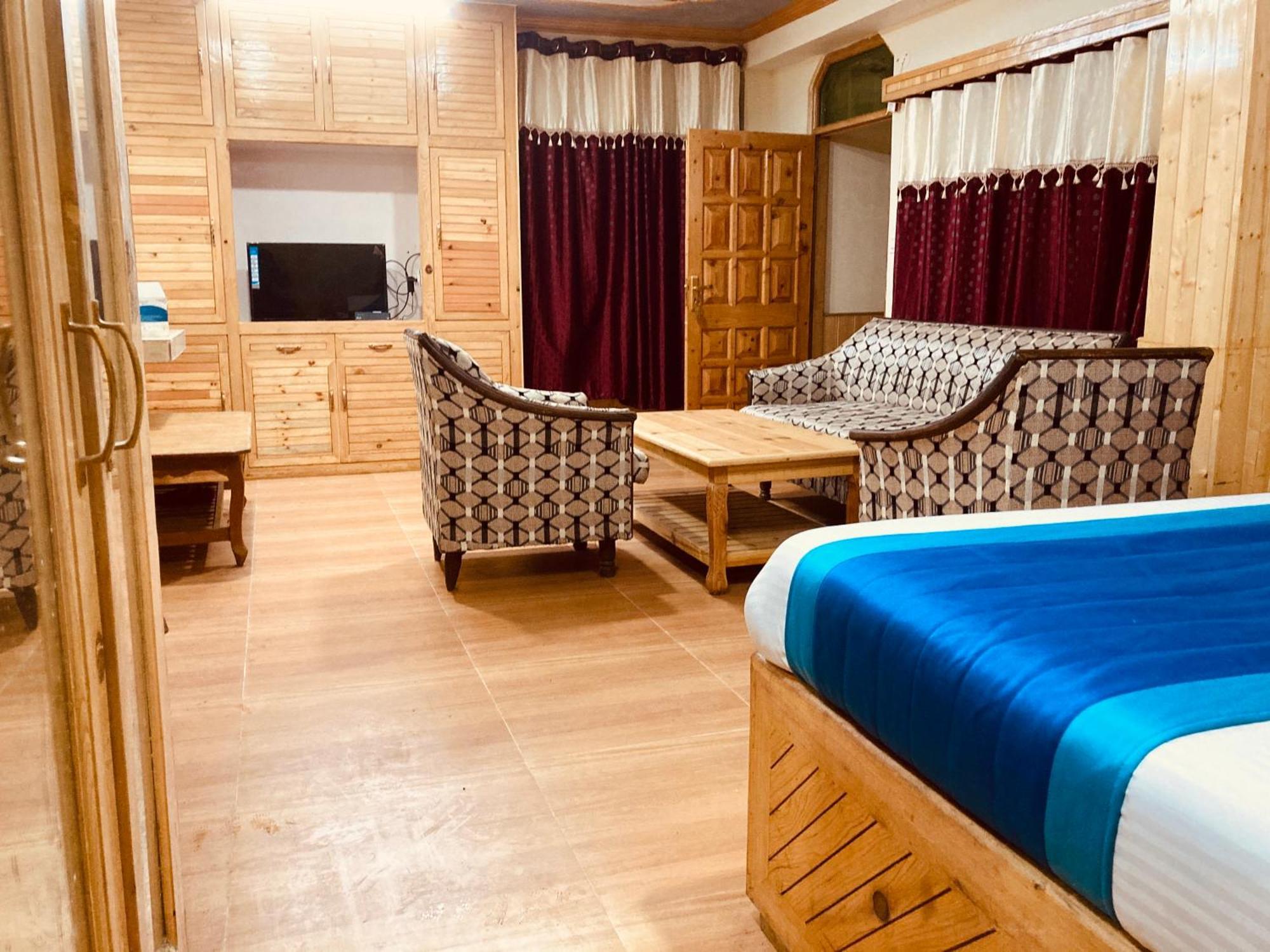 The Manu Emerald # Farmhouse # Top Selling Cottage In Manali # Peaceful Heritage Cozy Stay # Lawn With Bonfire # Most Awarded Esterno foto